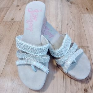 Women's Jellypop wedge heels natural strappy/silver accents size 8.5 memory foam